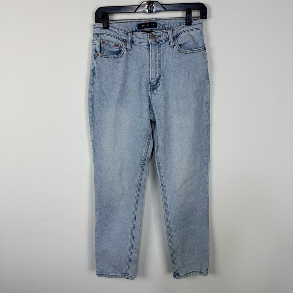 Aeropostale Light Wash Mom Jeans High Rise Denim Summer